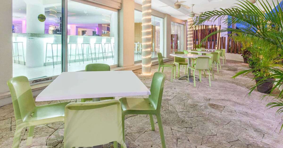 Een foto van de faciliteiten bij Hotel Adhara Express