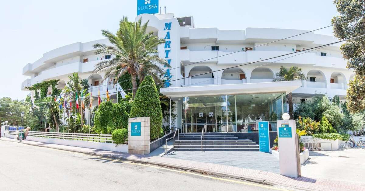 Een foto van de buitenkant van Bluesea Club Marthas