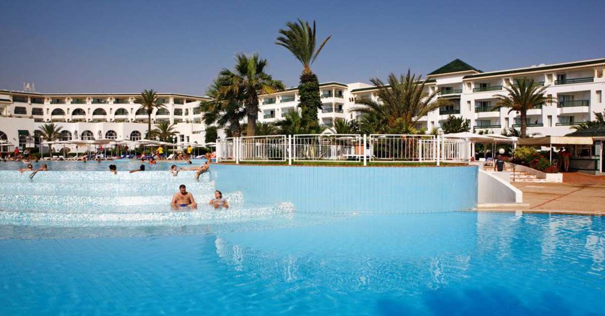 Een foto van het zwembad bij El Mouradi Palm Marina