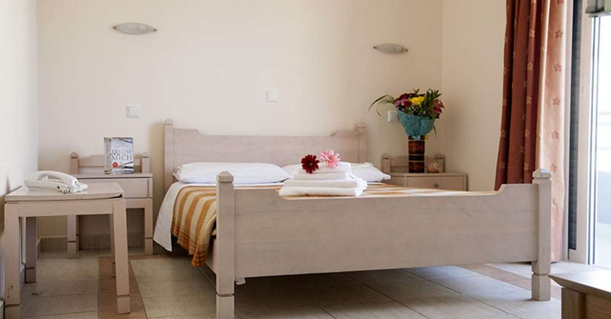 Een foto van Theonia Hotel