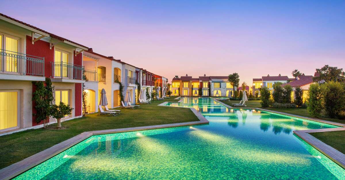 Een foto van het zwembad bij IC Hotels Santai Family Resort