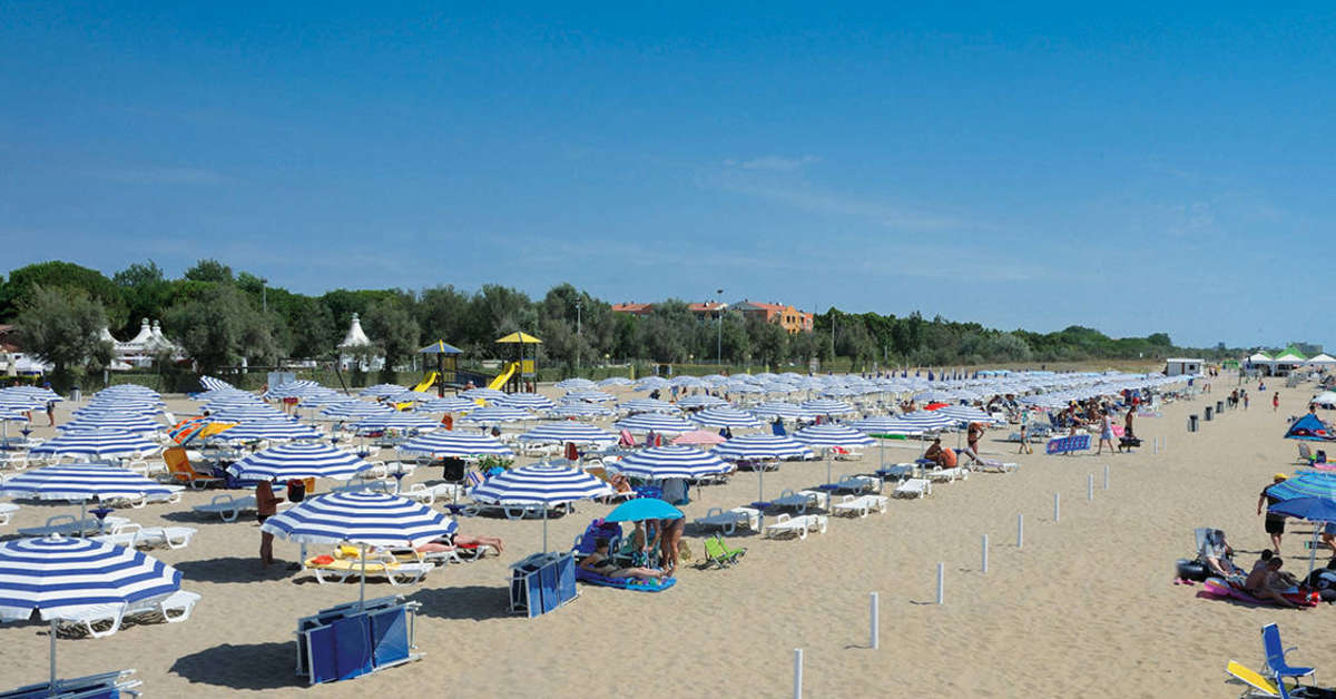 Een foto van het strand bij Sant'Angelo Village