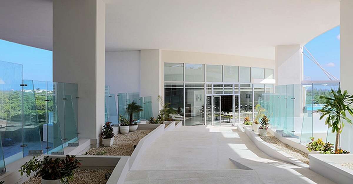 Een foto van het interieur van Krystal Urban Cancun Centro