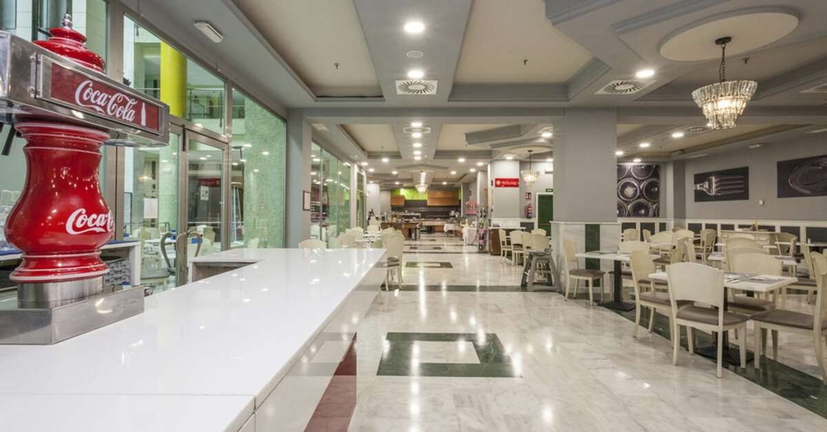 Een foto van de faciliteiten bij Holiday World Riwo Hotel