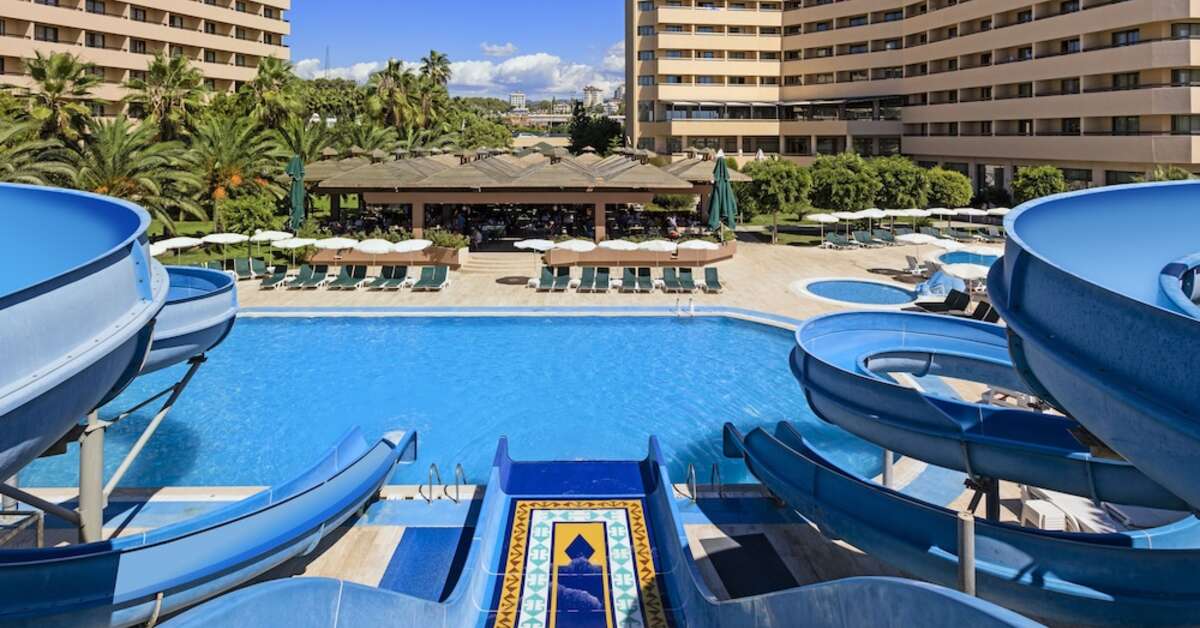 Een foto van het zwembad bij Özkaymak Select Resort Hotel