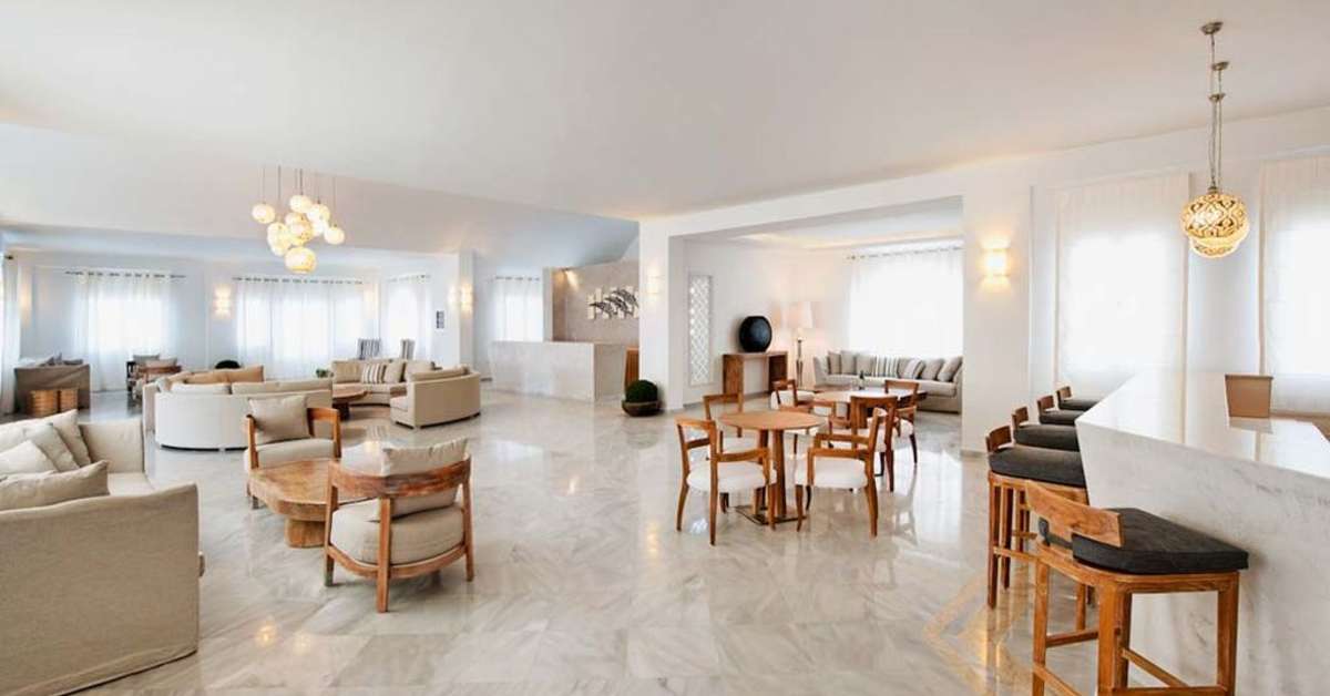 Een foto van het interieur van El Greco Resort & Spa