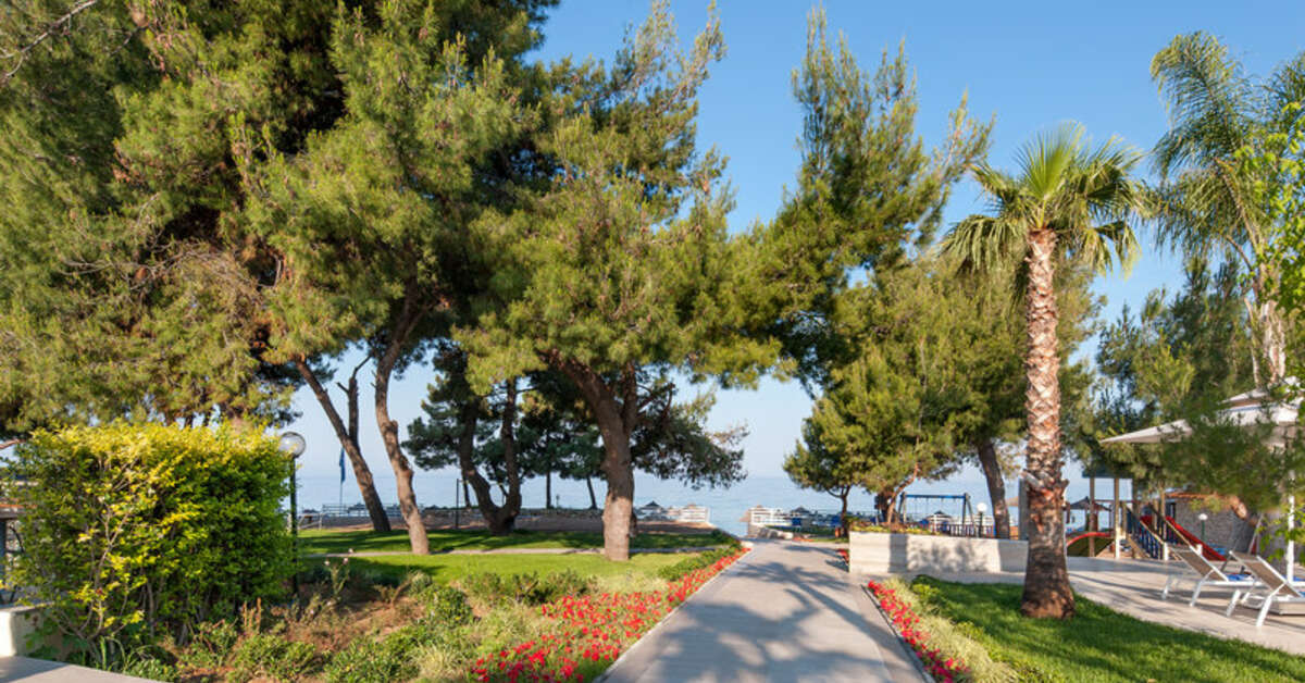 Een foto van Portes Beach Hotel