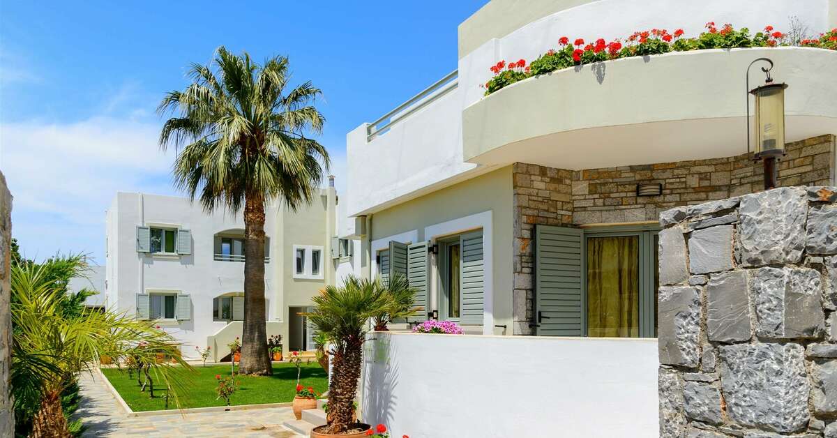 Ein Foto von der Außenansicht des Angela Suites Boutique Hotel