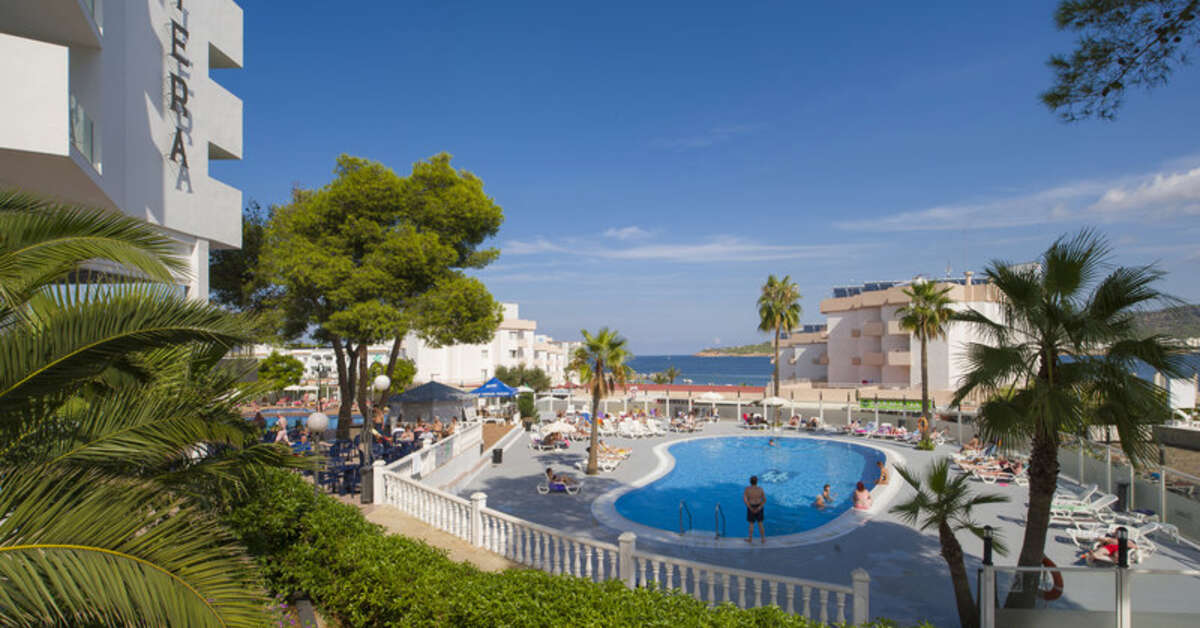 Een foto van het zwembad bij Hotel Vibra Riviera