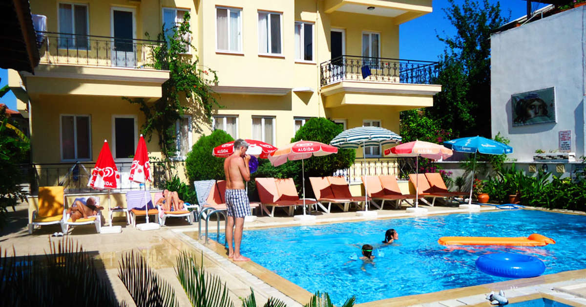Een foto van het zwembad bij Dalyan Grand Aparthotel