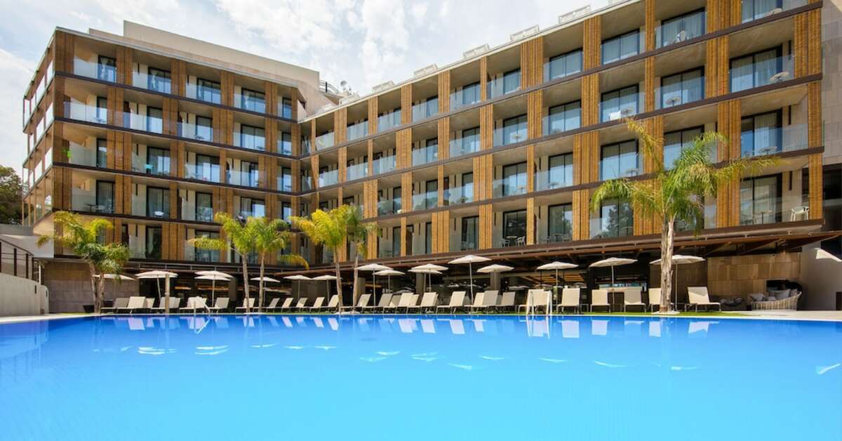 Ein Foto vom Pool im Golden Costa Salou Adults Only