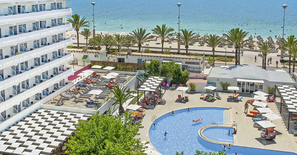 Een foto van het zwembad bij Allsun Hotel Kontiki Playa