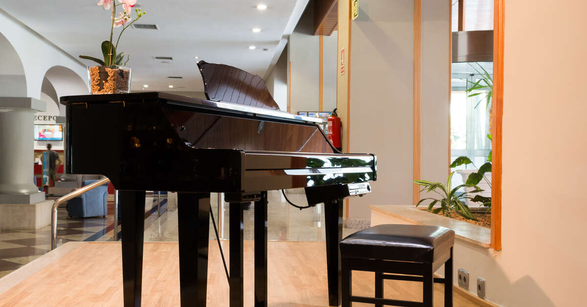 Een foto van het interieur van Ilunion Les Corts