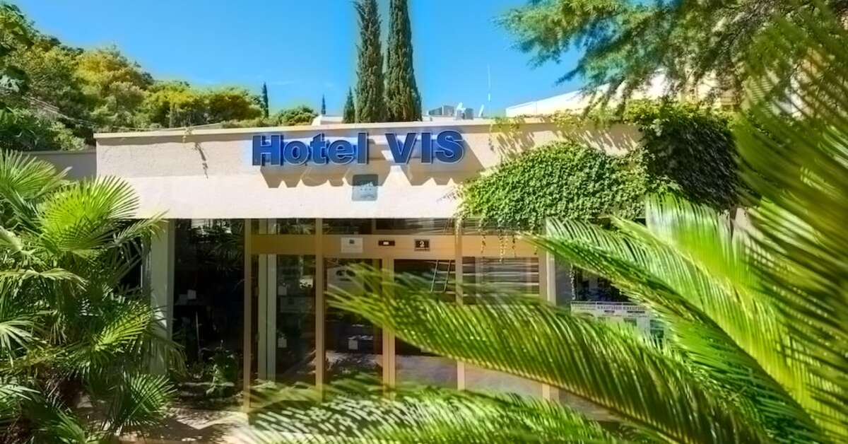 Een foto van de buitenkant van Hotel Vis