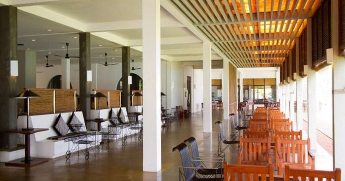 Een foto van het interieur van The Blue Water Hotel