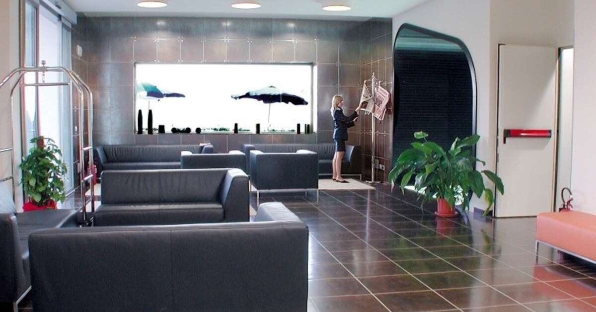 Een foto van het interieur van Hotel Admeto