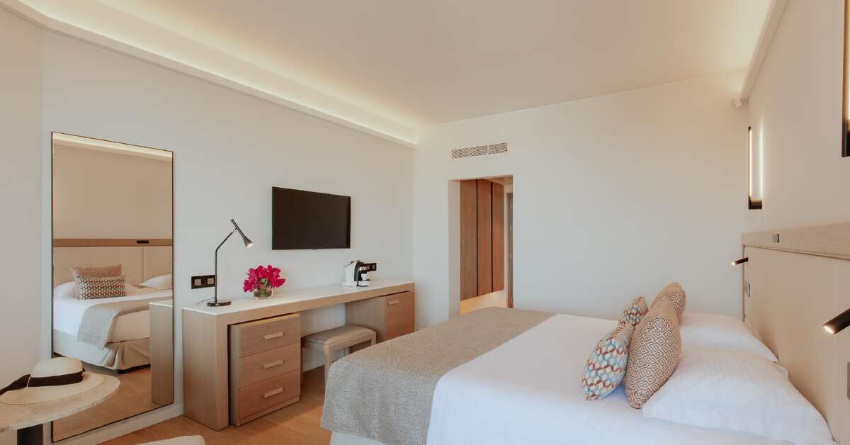 Een foto van The Golden Coast Beach Hotel