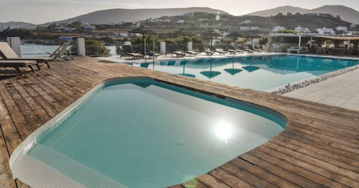 Een foto van Paros Bay