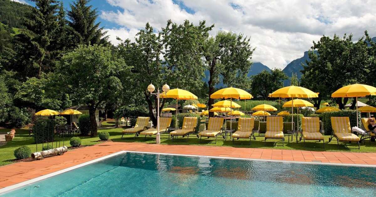 Ein Foto vom Pool im Landgut Zapfenhof