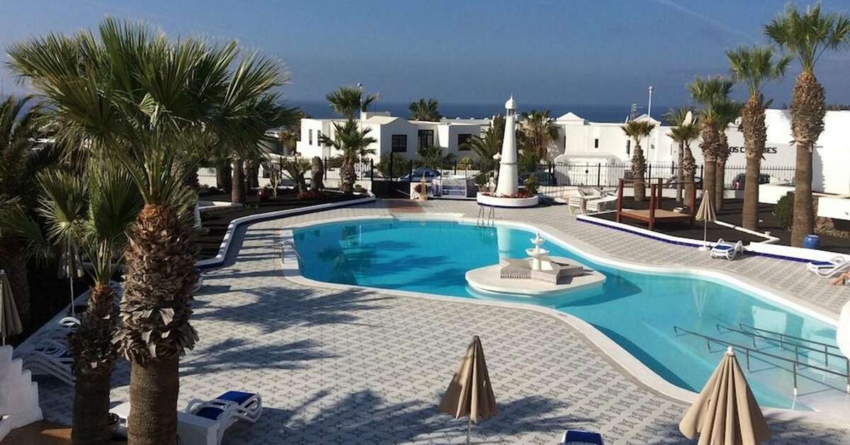 Een foto van het zwembad bij Appartementen Panorama