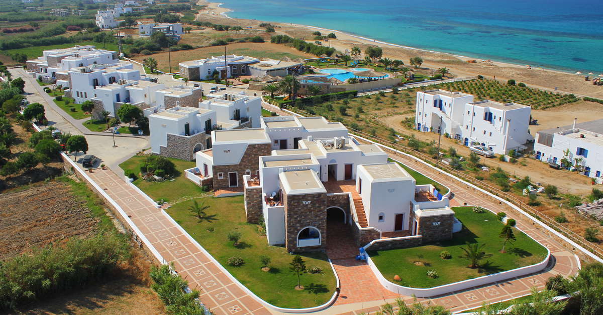 Een foto van de buitenkant van Plaza Beach Hotel