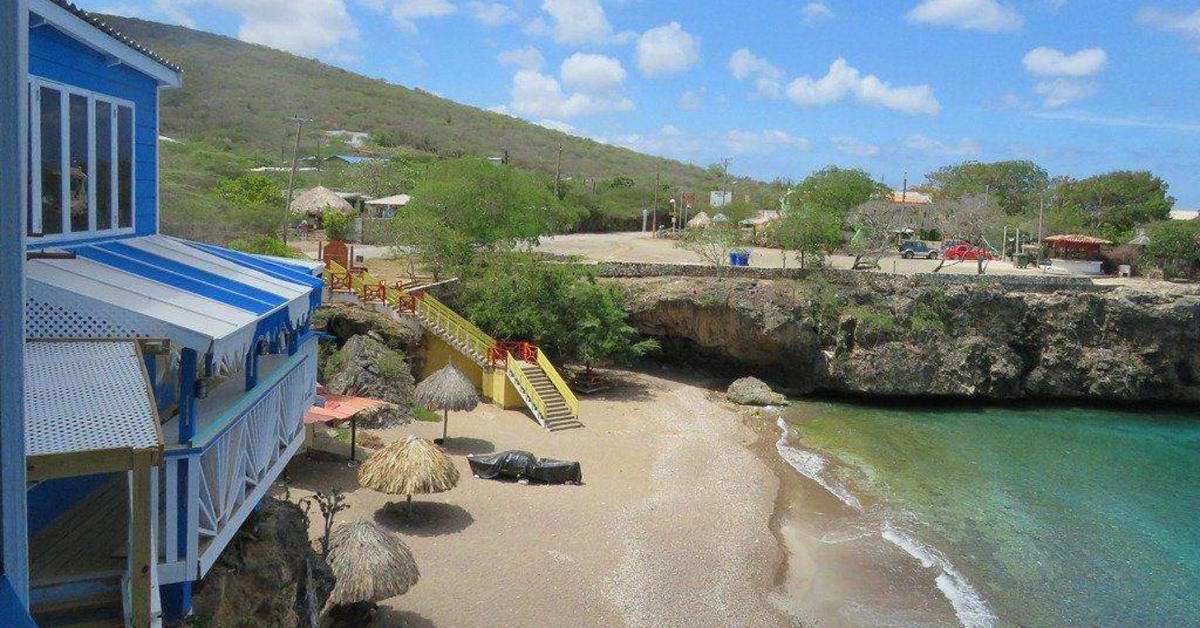 Ein Foto vom Strand beim Rancho el Sobrino & Blue View Apartments