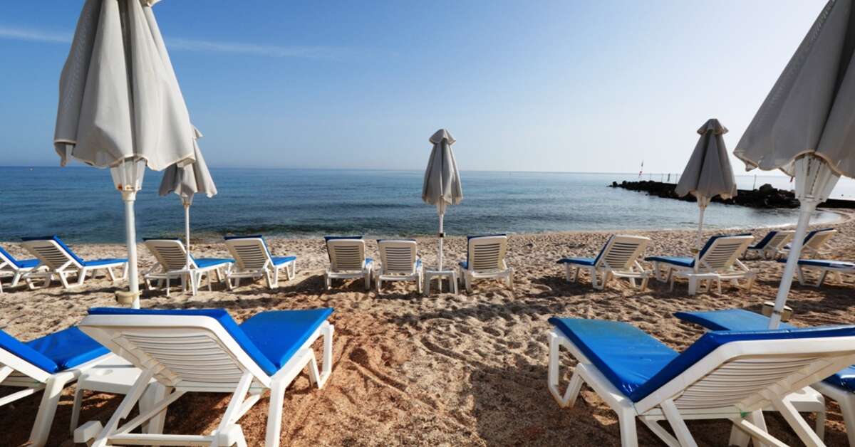 Een foto van het strand bij Annabelle Beach Resort