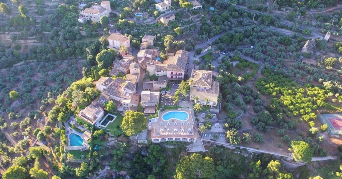 Een foto van de buitenkant van Hotel Hoposa Costa D'Or