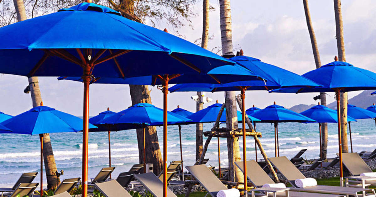 Een foto van het terras bij OZO Chaweng Samui