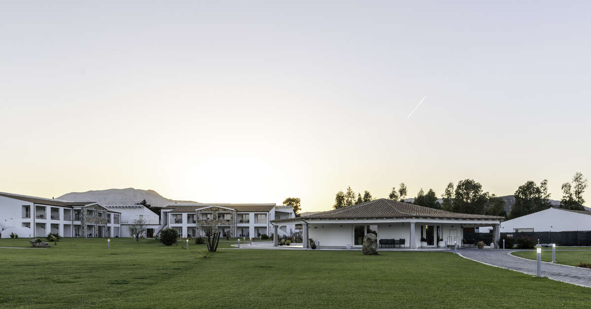 Een foto van S'Arena Beach Oasis Hotel