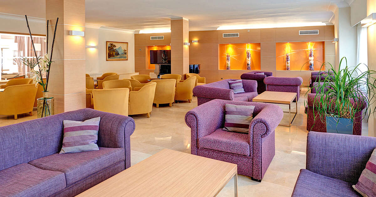 Een foto van het interieur van Hotel Metropolitan Playa