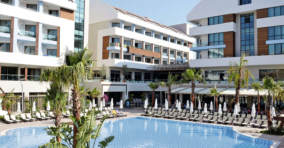 Ein Foto vom Pool im Port Side Resort Hotel
