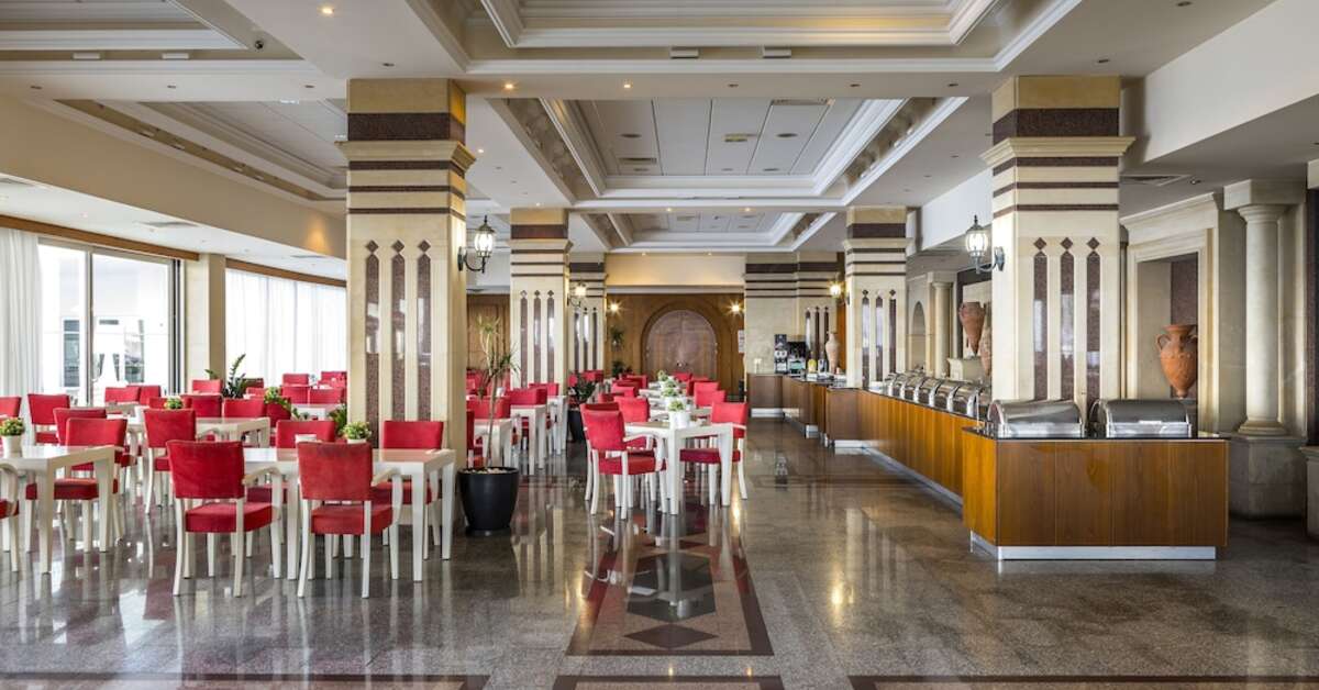 Een foto van de faciliteiten bij Constantinos The Great Beach