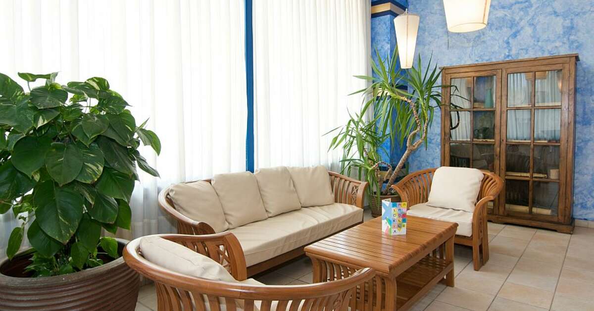 Een foto van het interieur van Hotel Piramide Salou