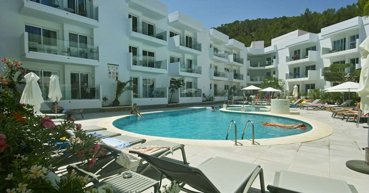 Een foto van het zwembad bij Balansat Resort