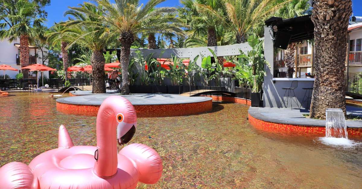 Een foto van het zwembad bij Very Chic Bodrum