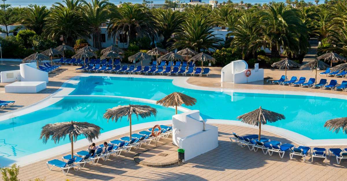 Een foto van het zwembad bij HL Hotel Rio Playa Blanca