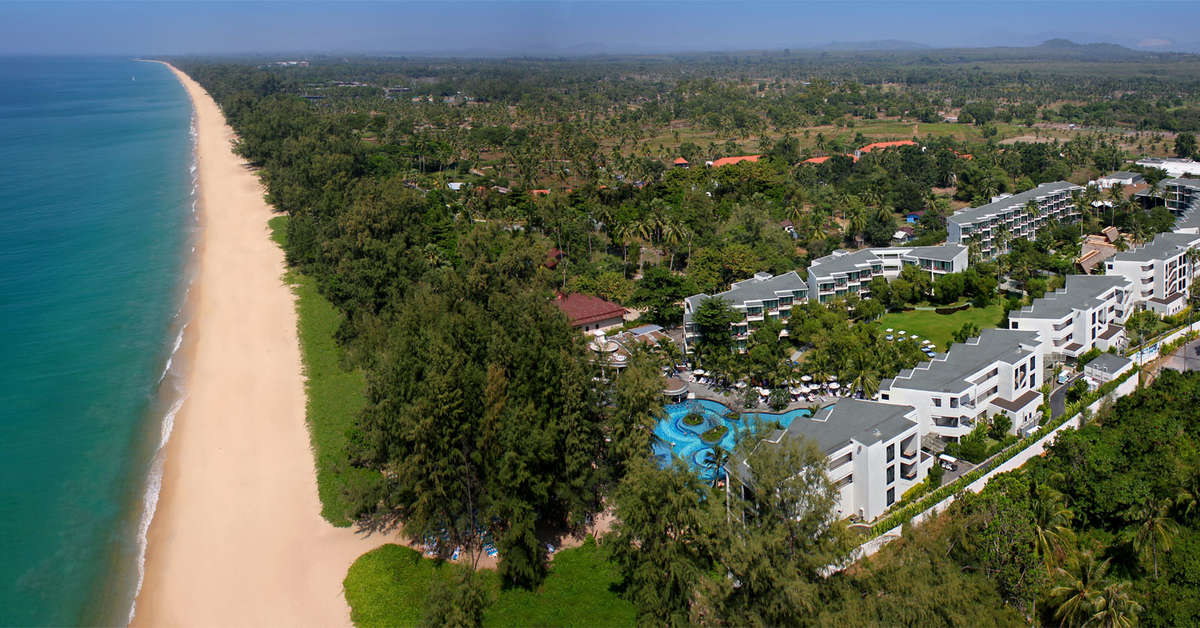 Een foto van het zwembad bij Holiday Inn Resort Phuket Mai Khao Beach
