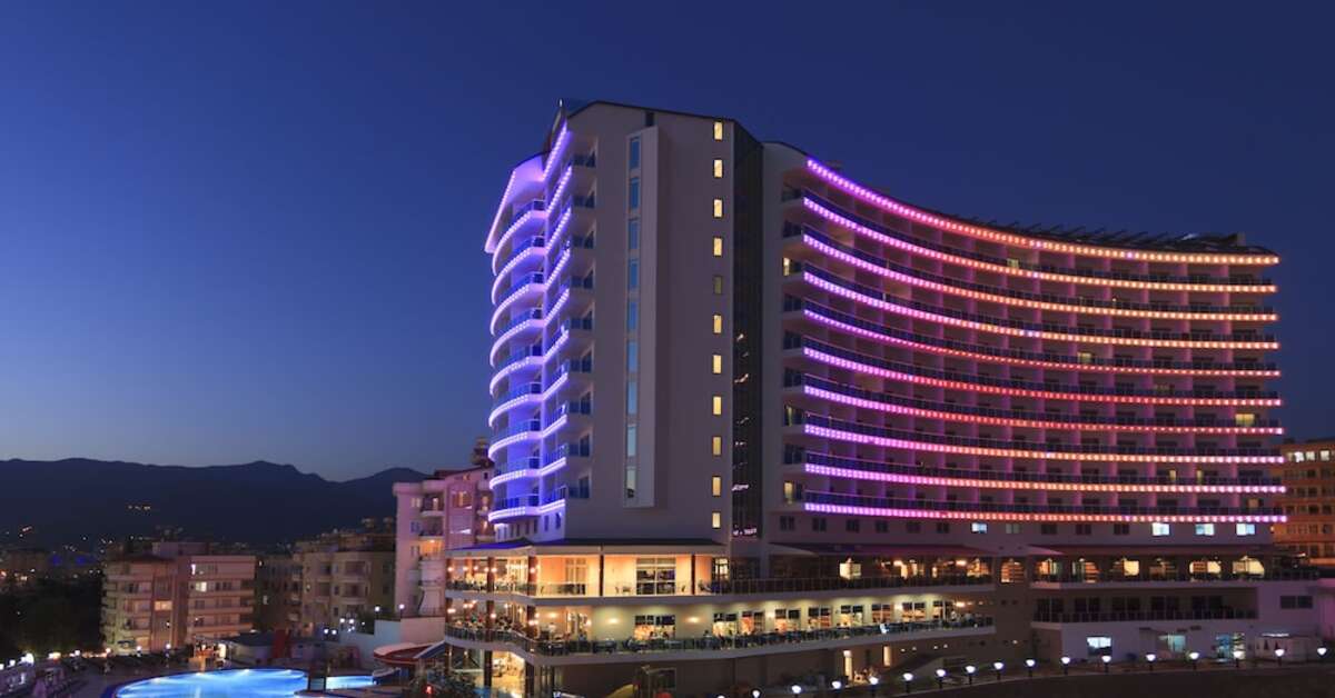 Een foto van de buitenkant van Diamond Resort & Spa
