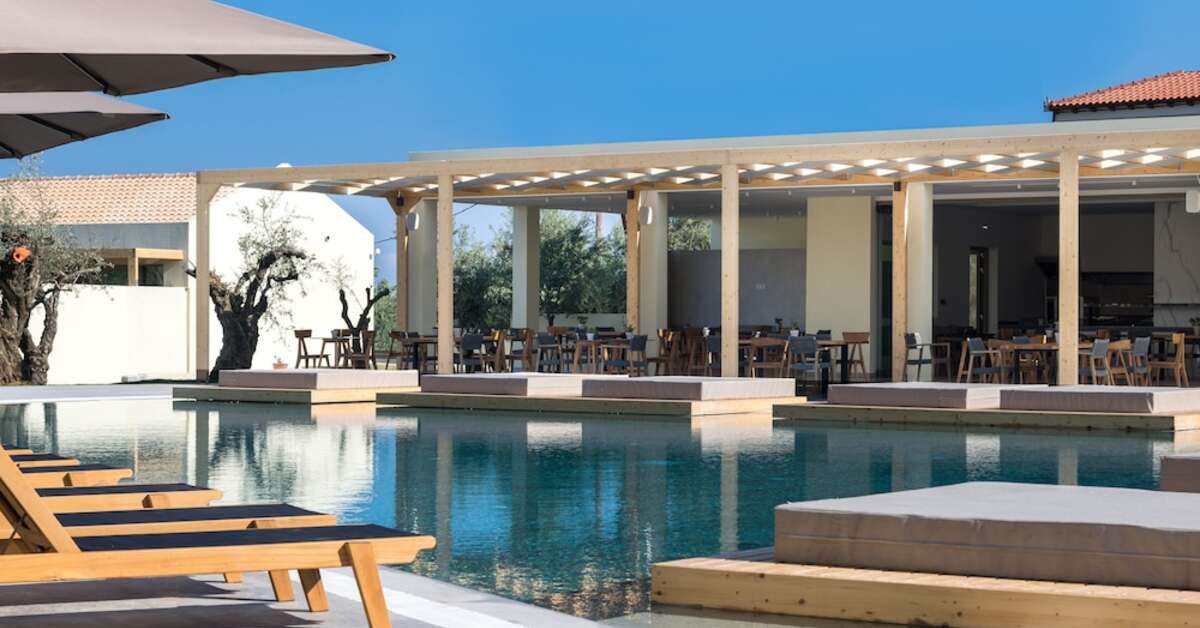 Een foto van het zwembad bij Tsamis Zante Suites