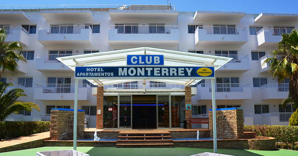 Een foto van de buitenkant van Aparthotel Vibra Monterrey