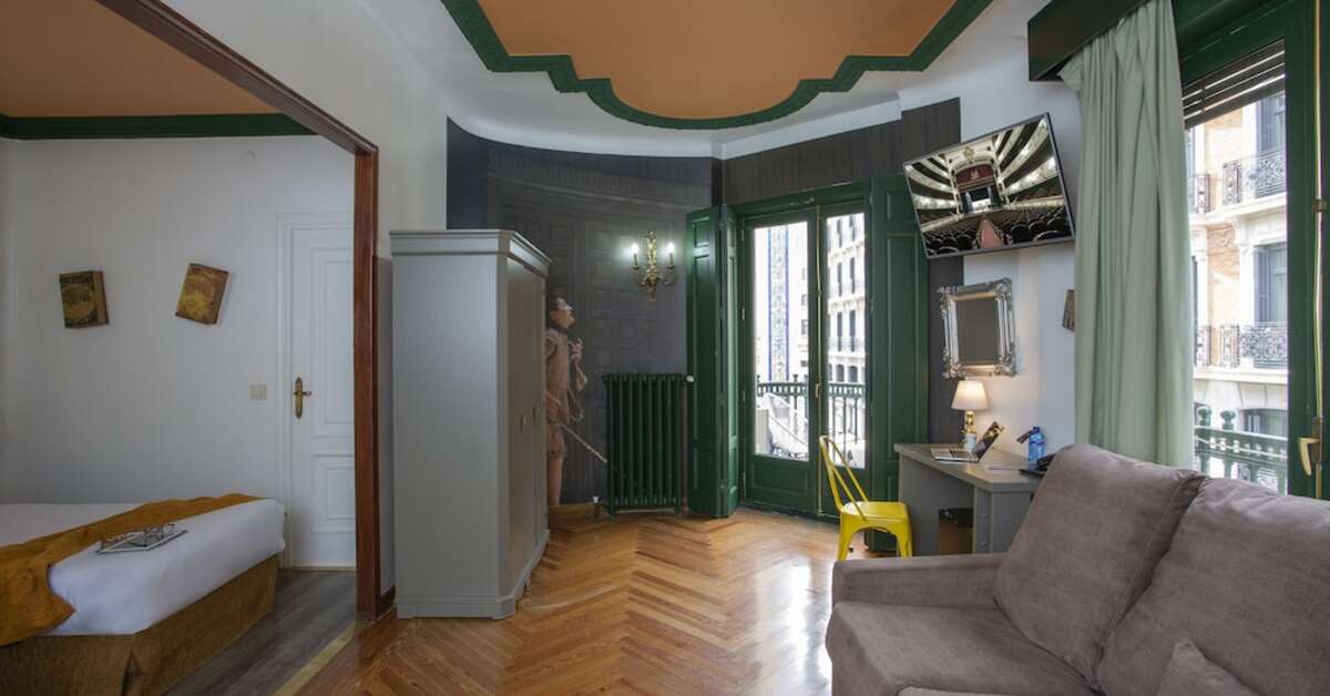 Een foto van Casual Madrid Del Teatro