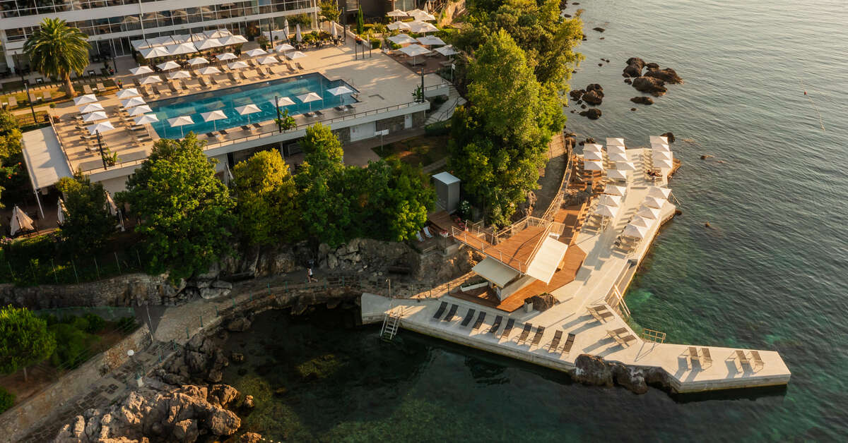 Ein Foto Hotel Ambasador