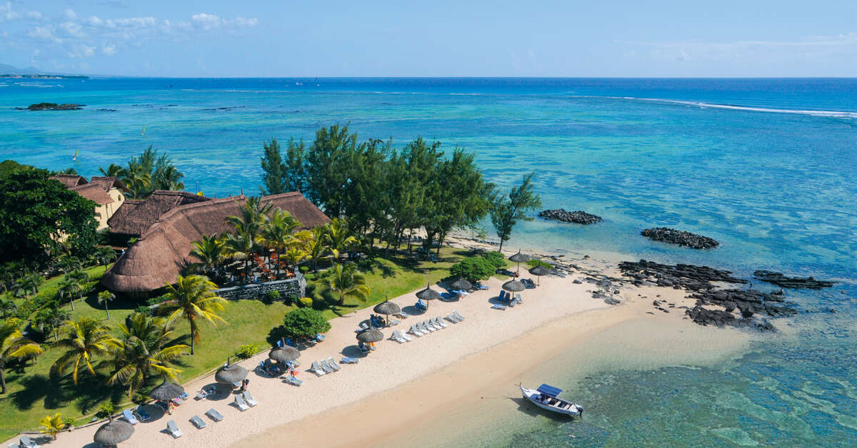 Ein Foto vom Strand beim Canonnier Beachcomber Golf Resort & Spa
