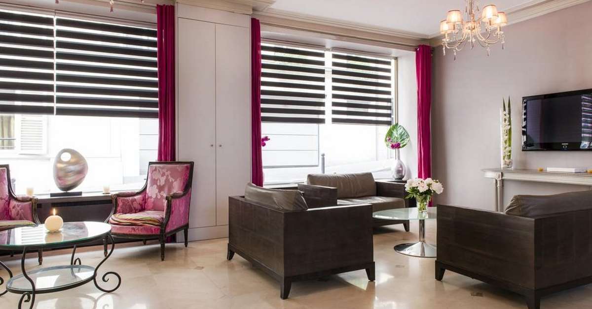Een foto van het interieur van Hotel Corona Rodier