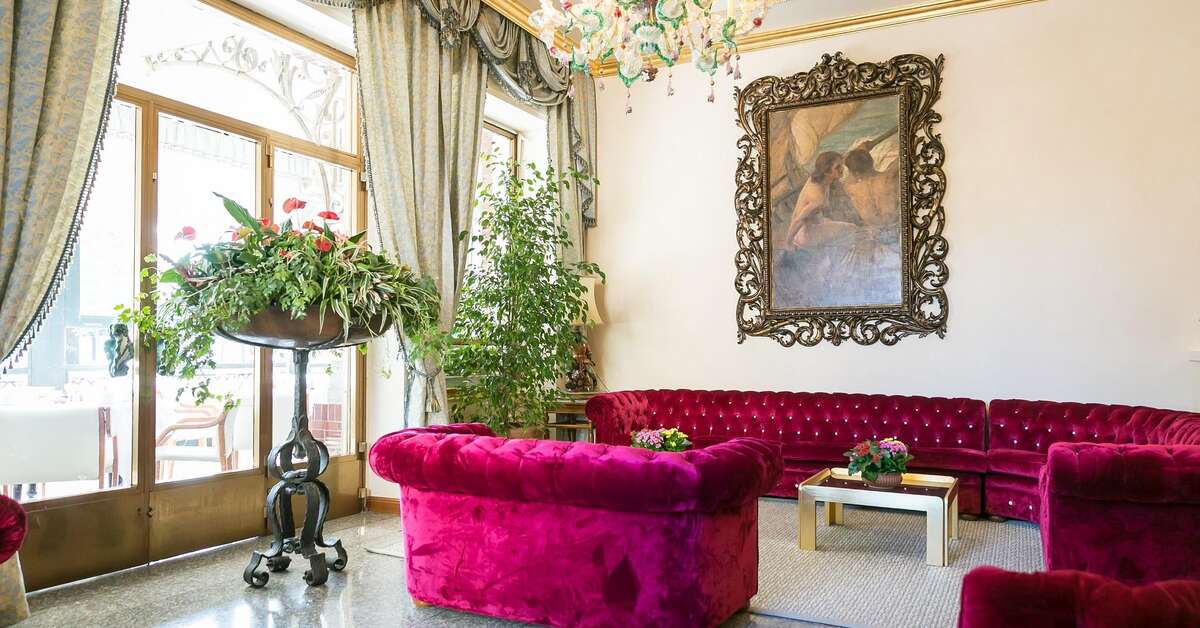 Ein Foto vom Innenbereich im Hotel Milan Speranza au Lac