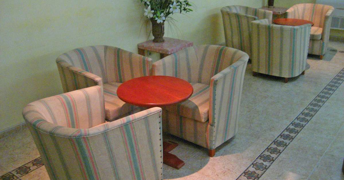 Een foto van het interieur van Hotel Riutort