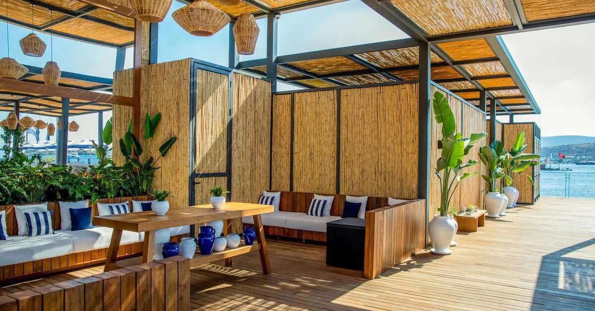 Een foto van het terras bij Kaya Palazzo Resort & Residence Le Chic Bodrum