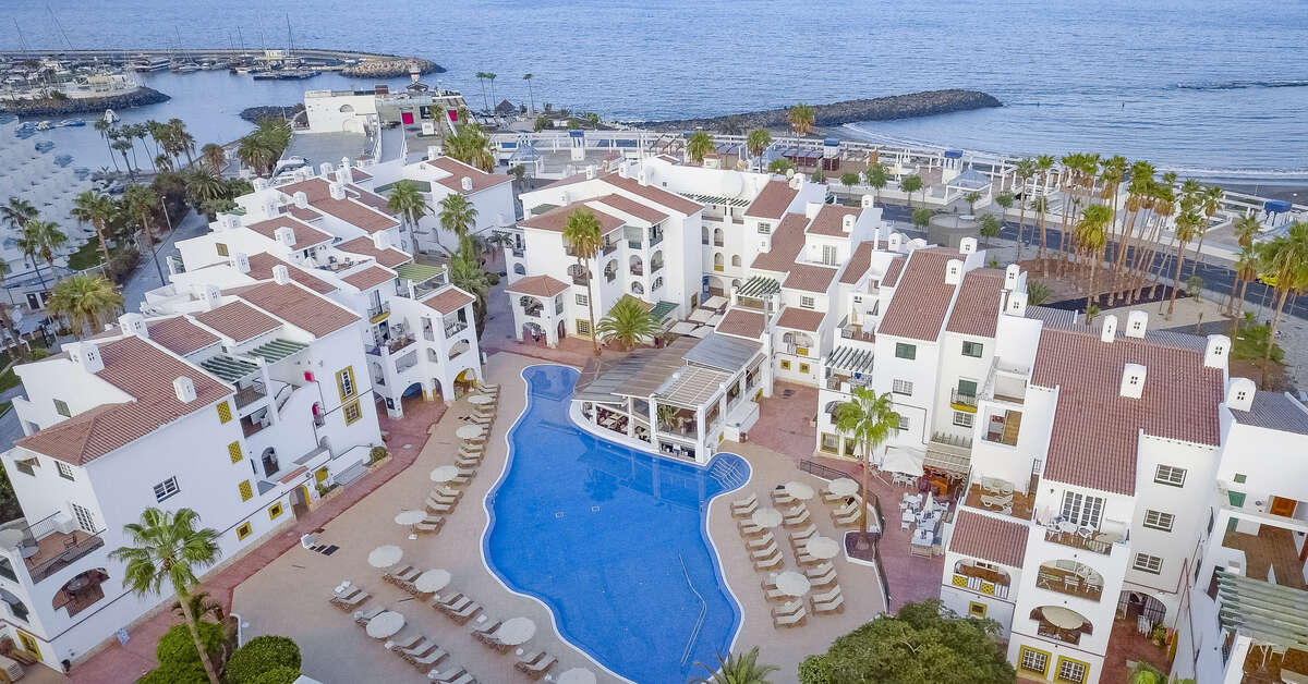 Een foto van het zwembad bij Sunset Harbour Club by Diamond Resorts