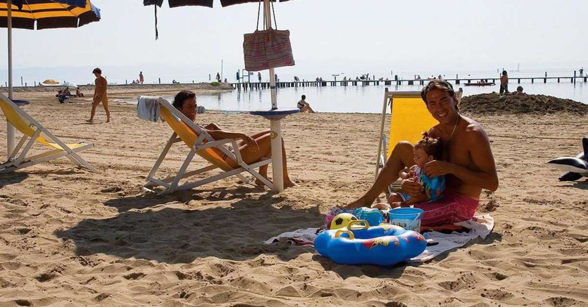 Een foto van het strand bij Club Del Sole Tenuta Primero Grado Family Collection